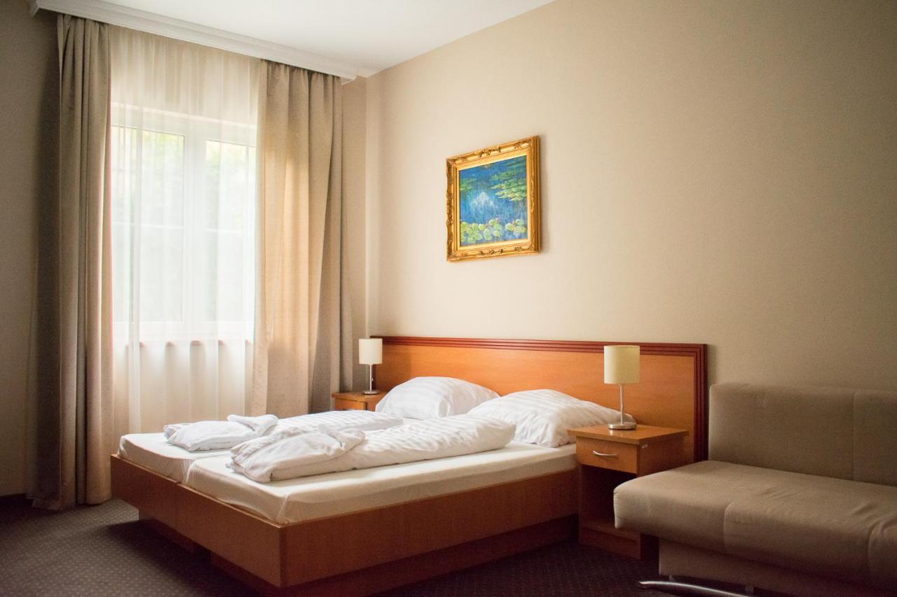 P4W Hotel Residence סזומבאת'לי מראה חיצוני תמונה