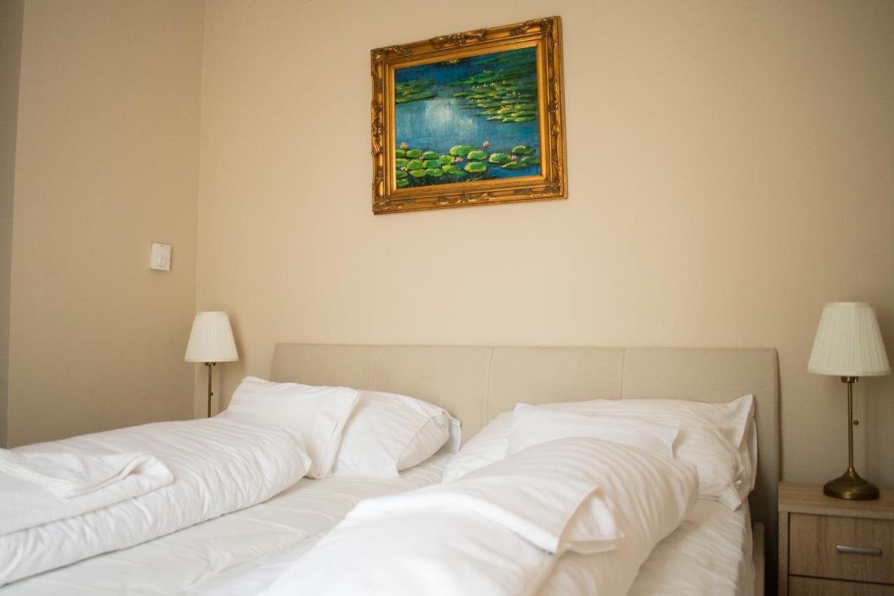 P4W Hotel Residence סזומבאת'לי מראה חיצוני תמונה